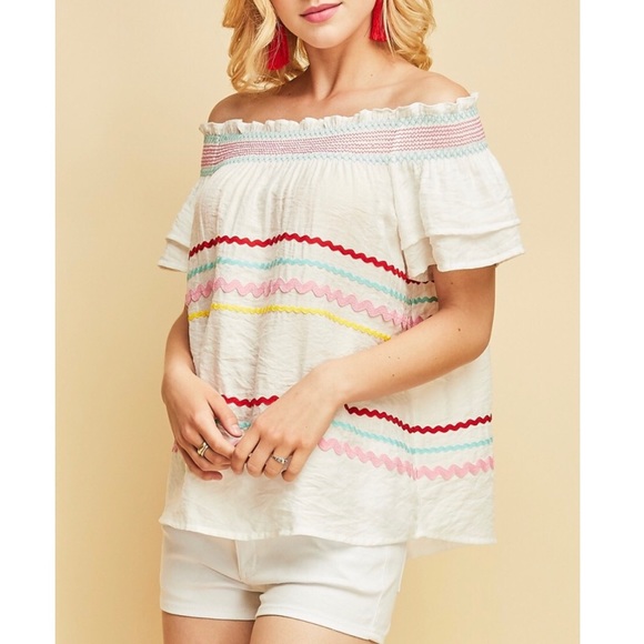 Off the shoulder Riff Raff Top- WHITE - Picture 2 of 3